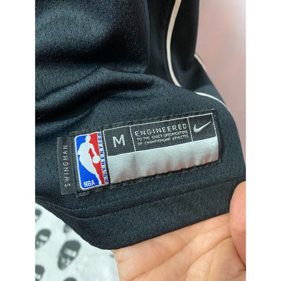 Milwaukee Bucks Antetokounmpo #34 Swingman Edition - Adult Medium - Picture 10 of 11